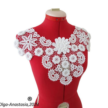 Crochet lace collar "Christmas".