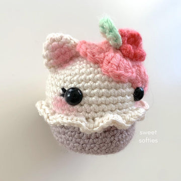 Kitty Cat Cupcake