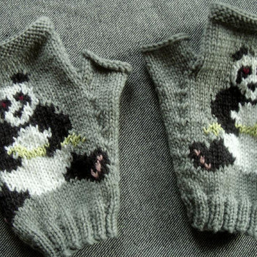 Panda fingerless gloves/fingerless mitts