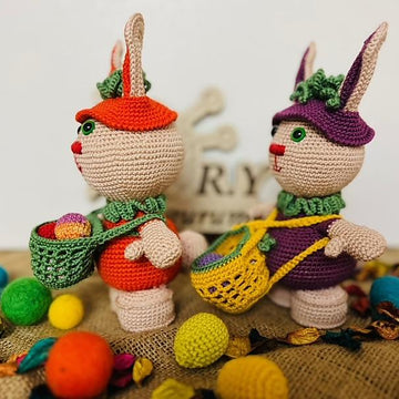 Amigurumi Easter carrot bunny