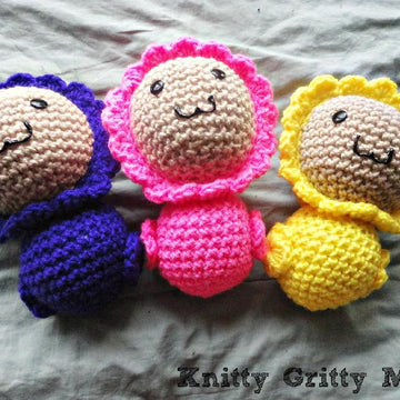 Amigurumi: The Flower Girls
