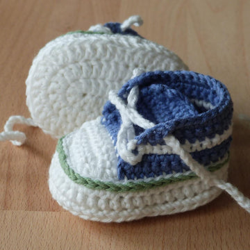 Doll trainers and boots