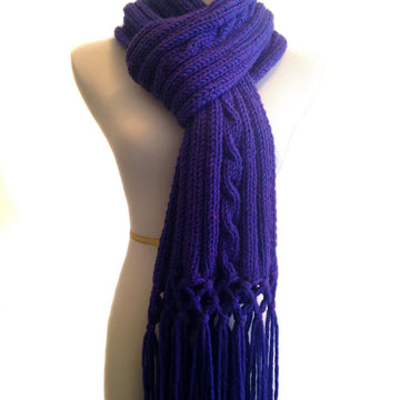 IN HER SHOES Cable Rib Scarf