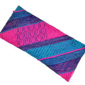Candy Twist Cowl