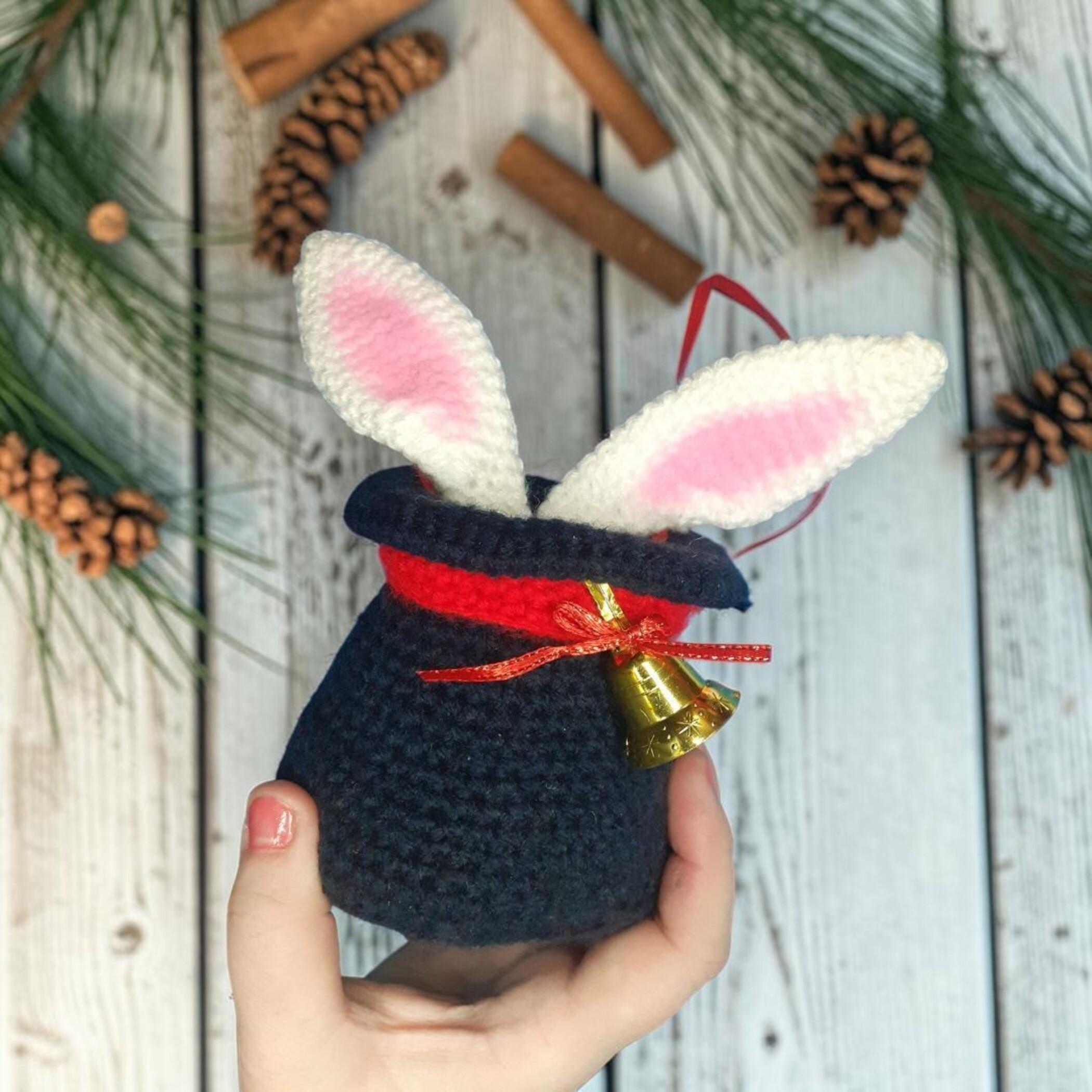 Christmas Rabbit in Magic Hat Crochet Pattern, Crochet Circus Toy, Crochet Bunny Ears, Magician Bunny Tree Ornament