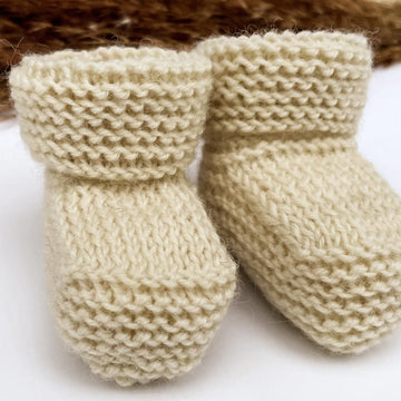 Simple & Quick Baby Booties