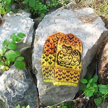 Cat & Kitten Mittens