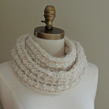 Rocky Roll Cowl