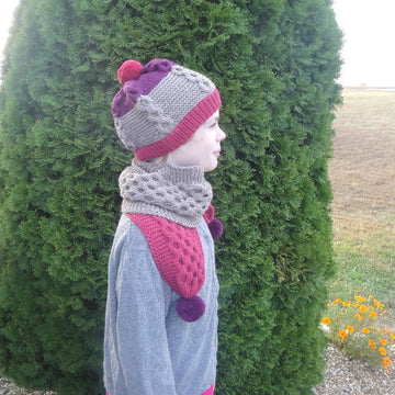 Tiddly Pom Hat & Scarf