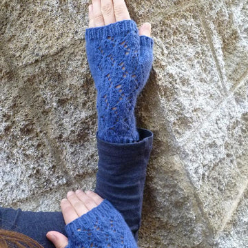 To bead or not to bead Fingerless Gloves