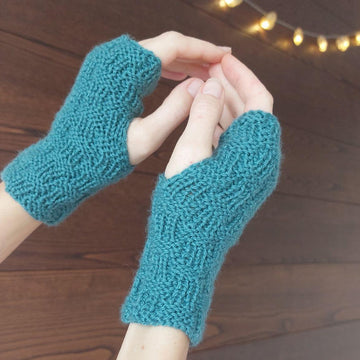Knitting Pattern Knit checker stitch fingerless gloves, DK yarn