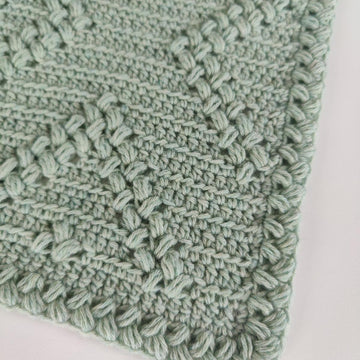 Elegance Bobble Blanket