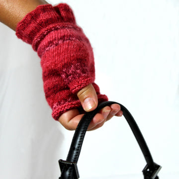 Primrose Fingerless Gloves