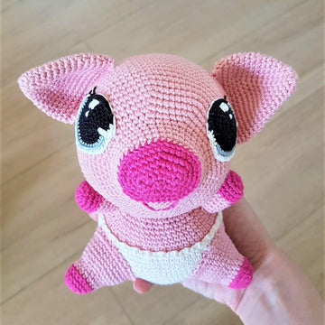 Pinky the Little Pig Amigurumi