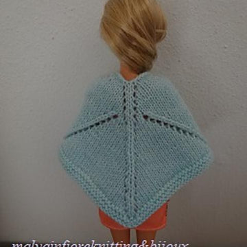 Poncho for Annachiara’s Barbie