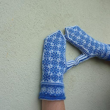 Snowflake Mittens