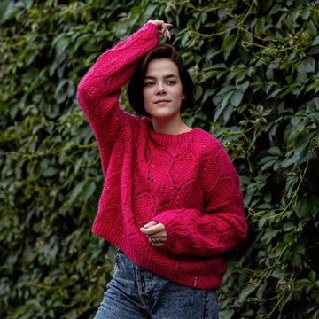 Bumblebee Sweatshirt - knitting pattern