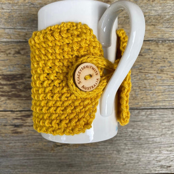 Bushrangers Coffee Cozy by Staceysknitwits
