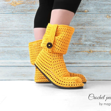 Summer boots on flip-flop soles