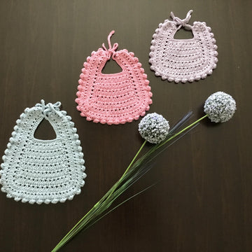 Mia Baby Girl Bib & Bonnet Set N 480