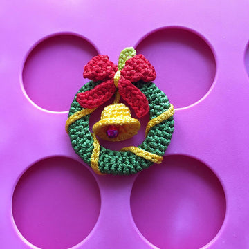 Tiny Xmas wreath ornaments