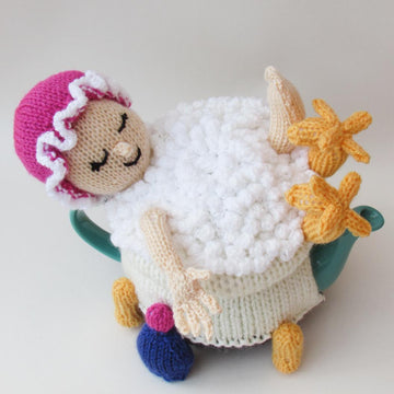 Relaxing in the Bath Tea Cosy
