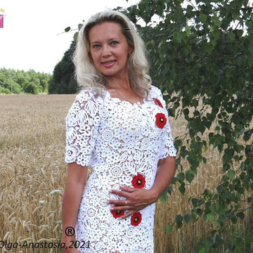 Lace dress with poppies