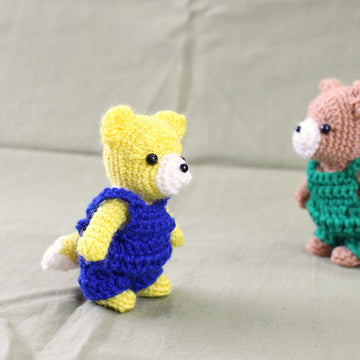Tiny Fox with overall amigurumi / 小さなキツネのあみぐるみ