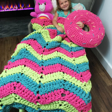 Bulky & Quick Donut Pillow