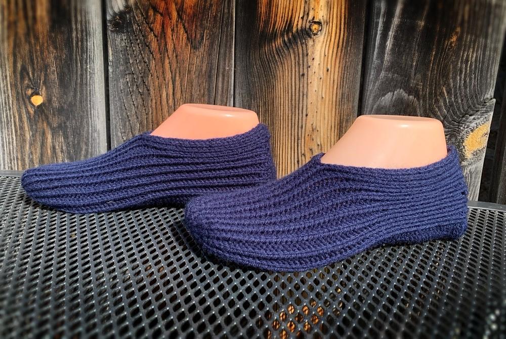 Super Simple Knit Slippers