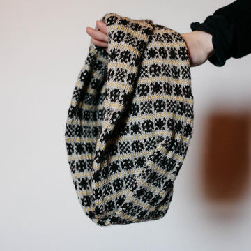 Háls Cowl 2