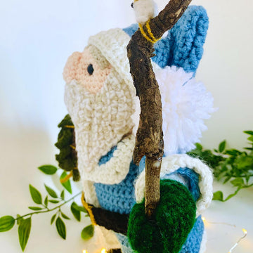 Saint Nick and His Turtle Doves