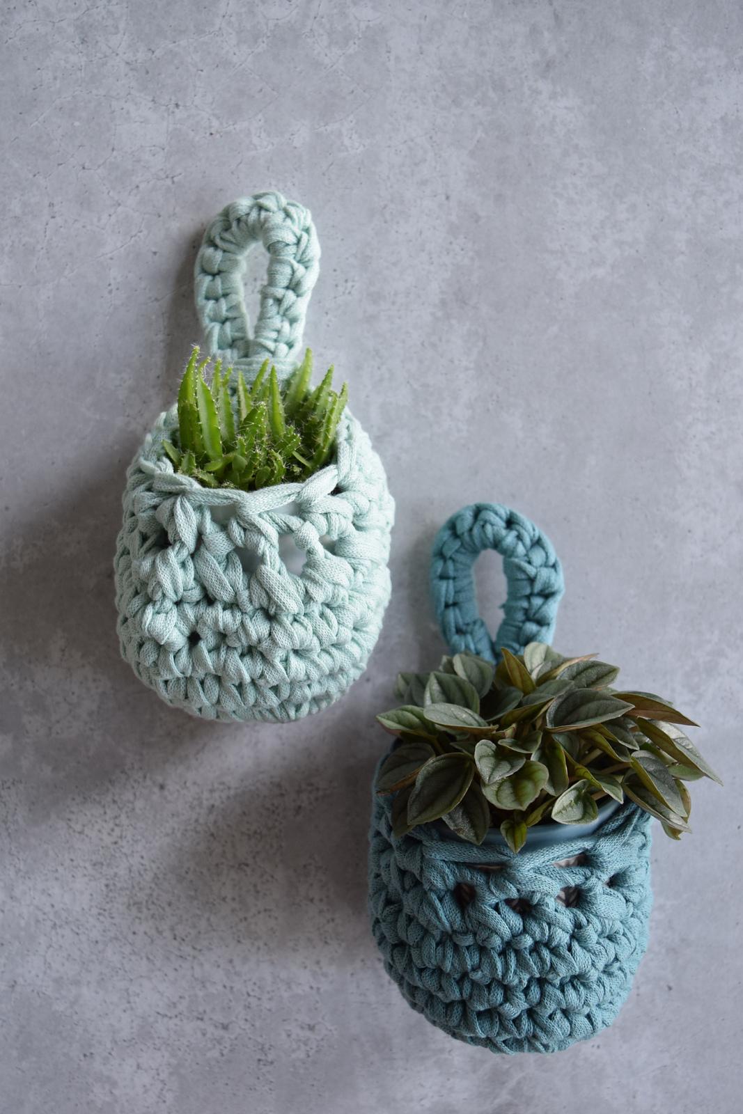 Small Plant Pockets