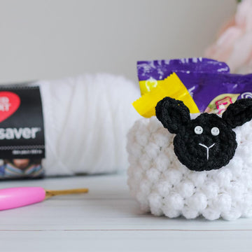 Lamb Cup Mini Basket