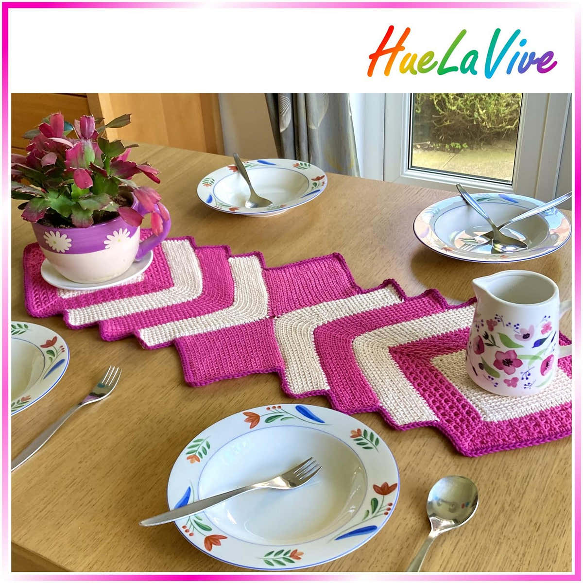 Table Runner by HueLaVive