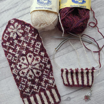 Finding Balance Mittens