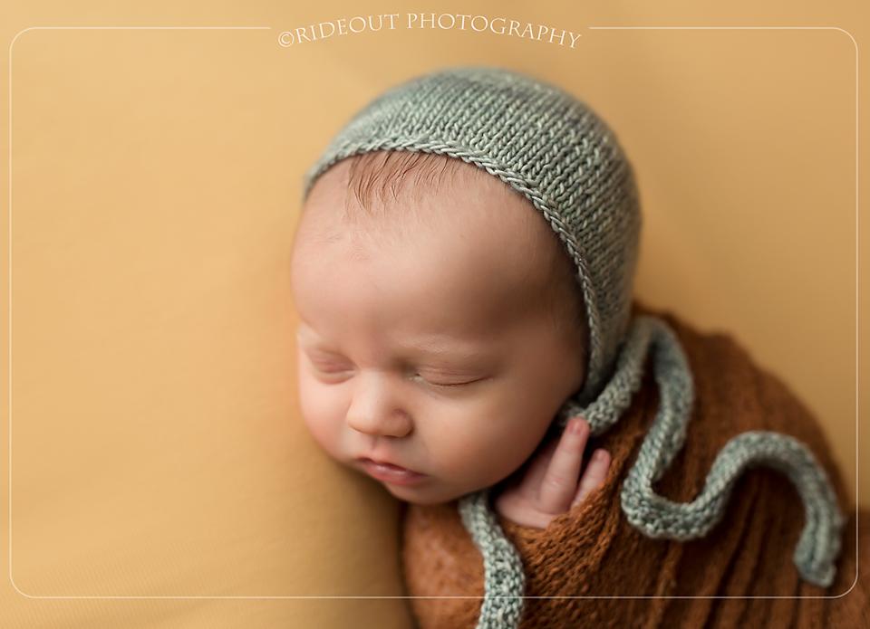 Simple Bonnet F
