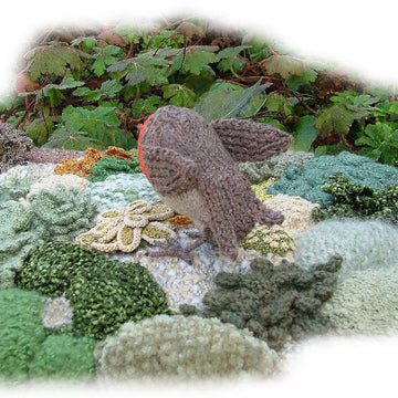 ROBIN REDBREAST toy knitting pattern by Georgina Manvell