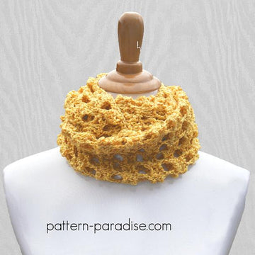 Butterscotch Cowl