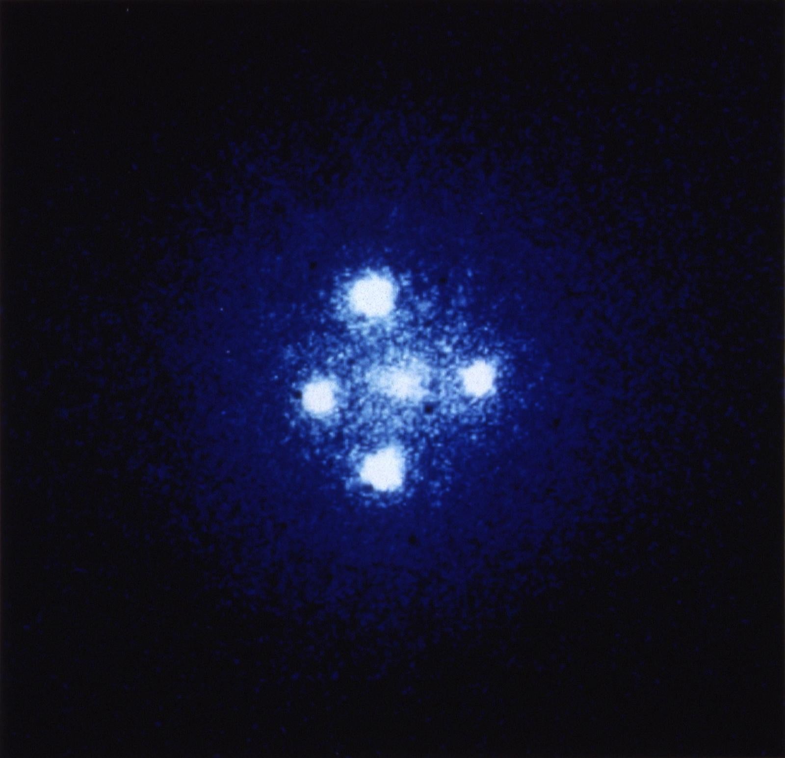 The General Relativity Headband