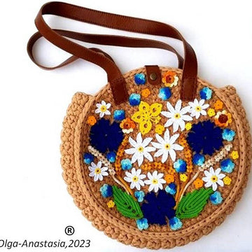 Bright summer bag with cornflowers