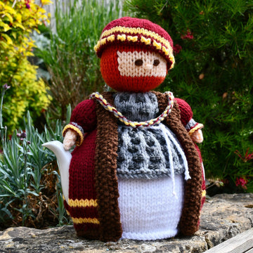 King Henry VIII 4 Cup Teapot Cosy Knitting Pattern - Novelty Teapot Cosy Knitting Pattern