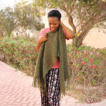 Elegant Leaf Lace Shawl
