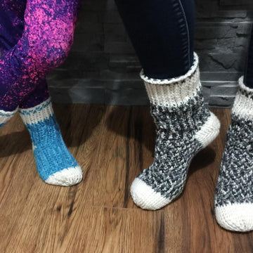 Itty-Bitty Ribbed Slipper Socks