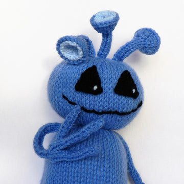 Two Little Aliens