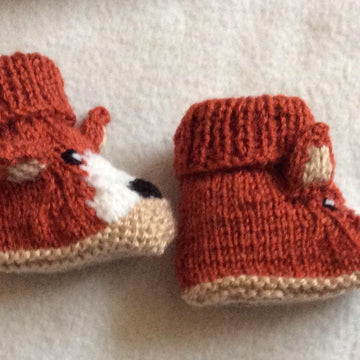 Fox Cub Hat & Booties