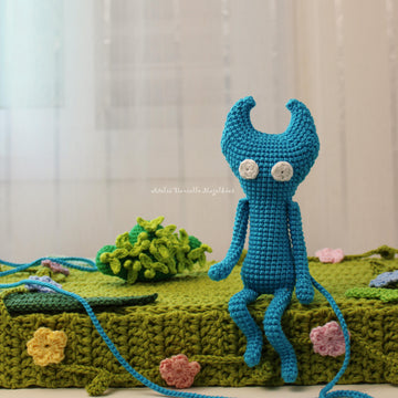 Blue Yarny (from Unravel) – Amigurumi Fanart Pattern (Digital PDF)