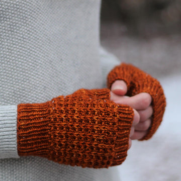 Candleflame Mitts