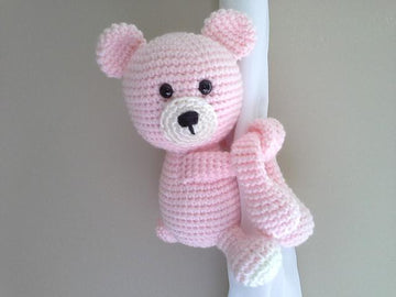 Teddy curtain tieback