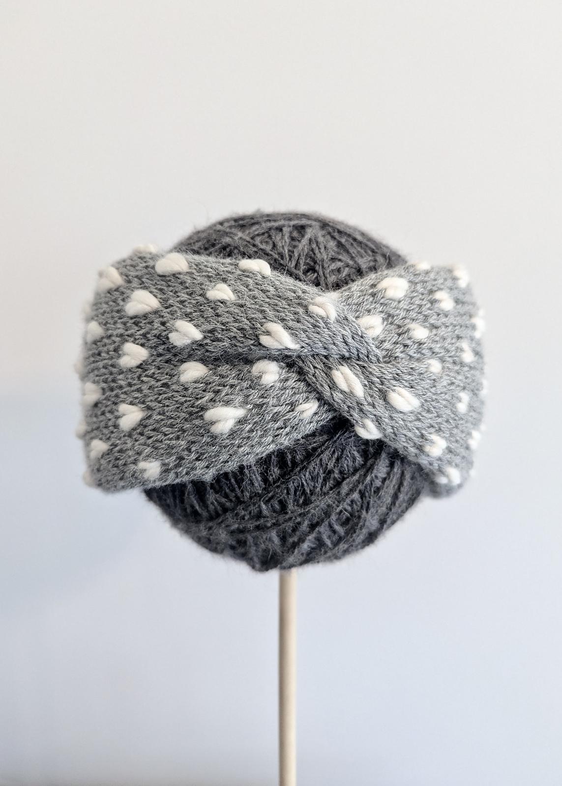 Thrummed Headband - Adding Thrums After Knitting